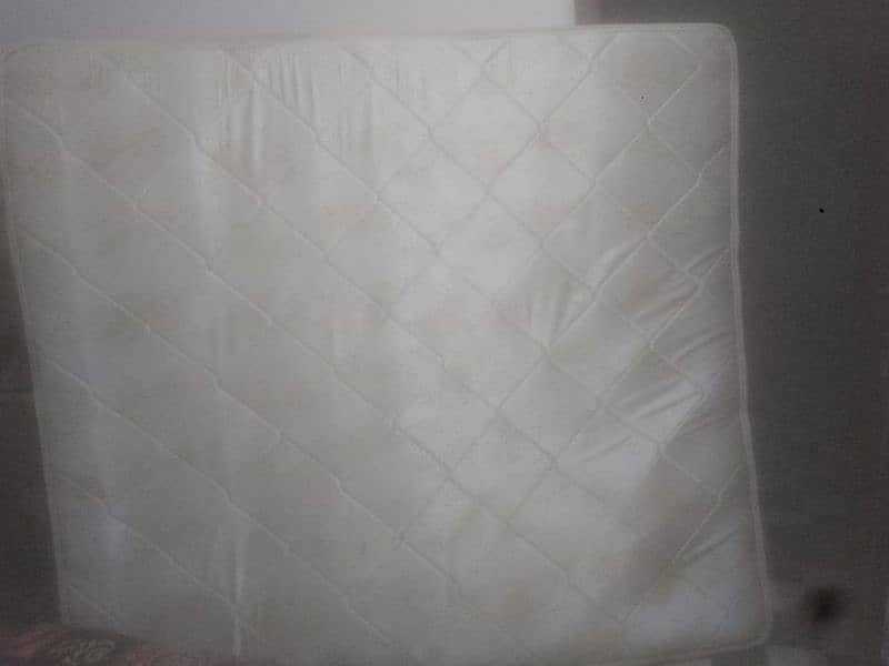 King size bed celeste Mattress in good condition 0