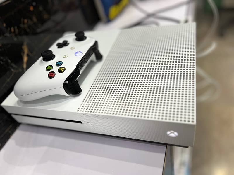 Xbox one s 1TB sealed unit 3