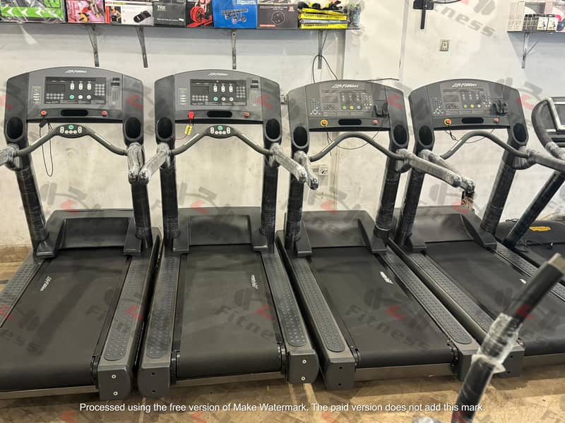 Life Fitness USA Brand Commercial Treadmill || Imported Treadmill 3