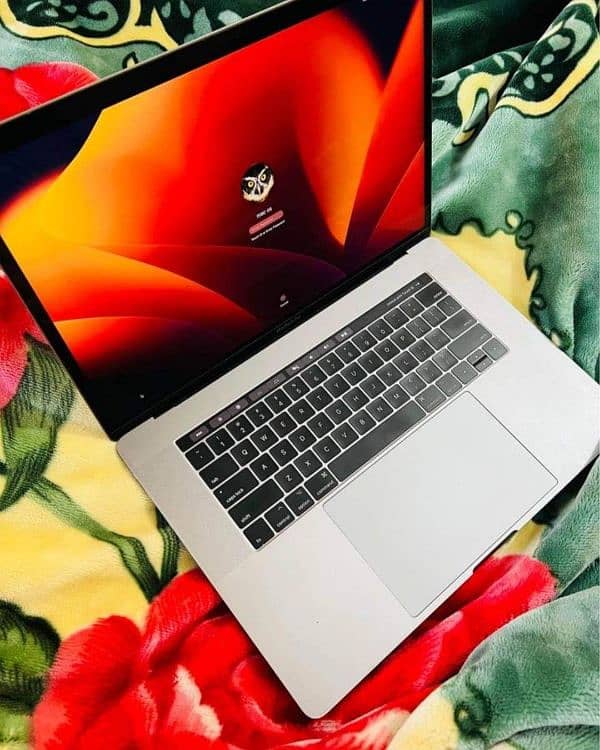 2k25 offer MacBook pro 2019 3