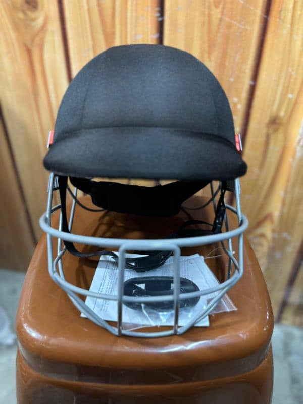 grey nicolles professional cricket helmet 0