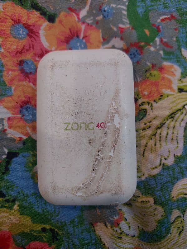 zong bolt 4 g slightly used in great working condition 1