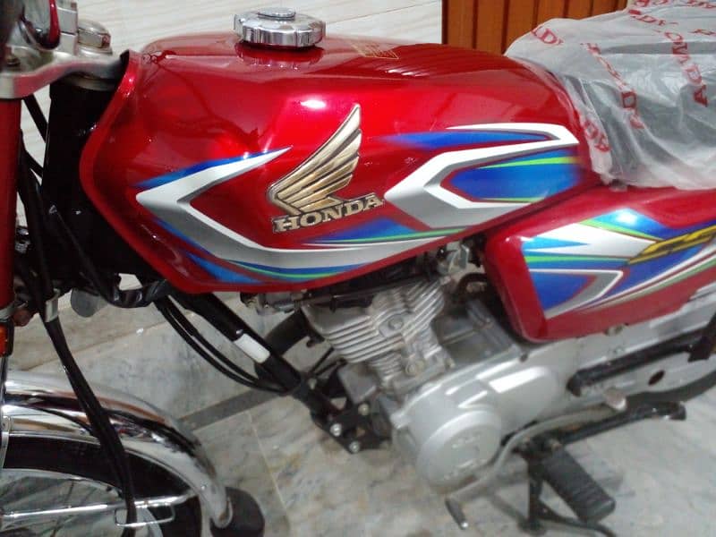 Honda 125 original condition 22 model original and complete documents 12