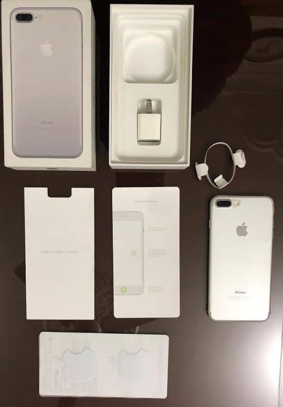 iPhone 7 Plus / 128 GB / PTA Approved, 10/10 Condition 1