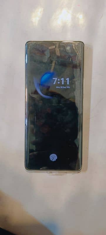 vivo v40 RAM 12 ROM 256 Full boxe All Ok 10/10 koi Maslha ni ha 5