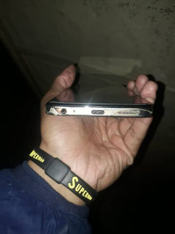 Infinix hot 40i condition 10/10 4