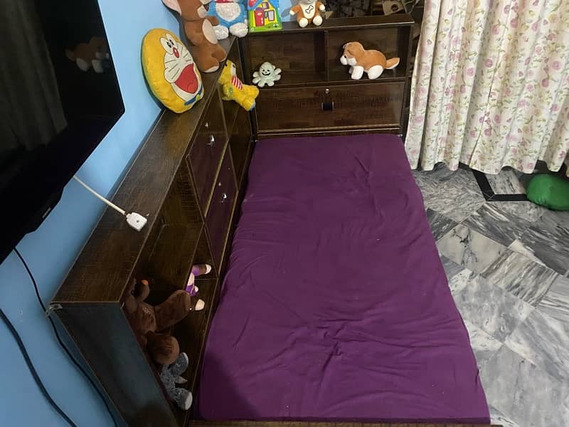 Kids bed 1