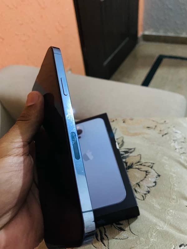 i phon 13 pro max 512gb non pta  scom sim working 2