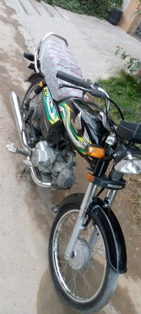 Honda CD 70 2023 0