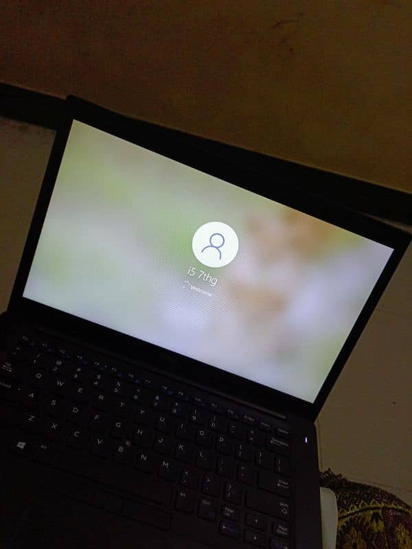 Dell latitude 7480 8