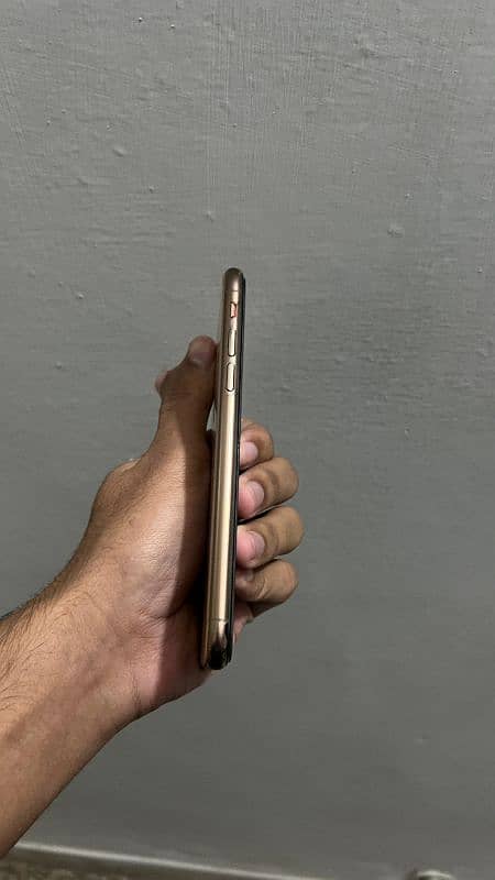 Iphone Xs Non Pta 10/9 condition 2