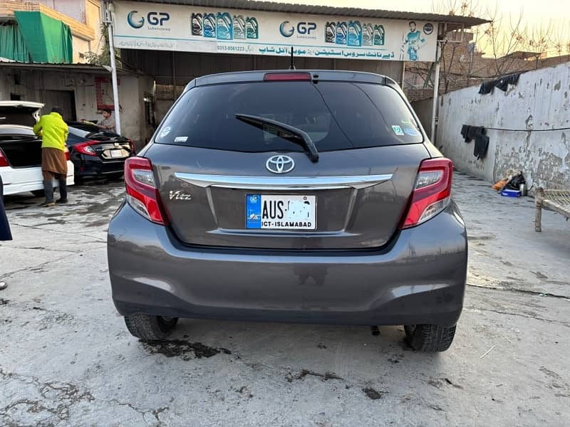 Toyota Vitz 2016 3