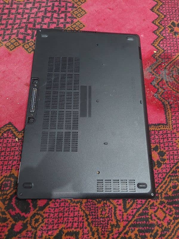 Dell Lattitude E5570 Core i7 6th Generation 9