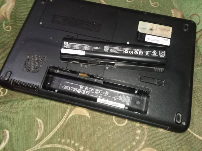 laptop of HP 4 gb ram 5