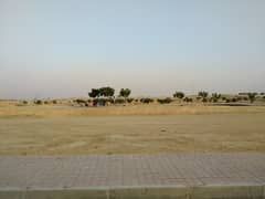 Precinct 31 Residential plot of 125 Sq. Yards on Ideal Location in Bahria Town Karachi