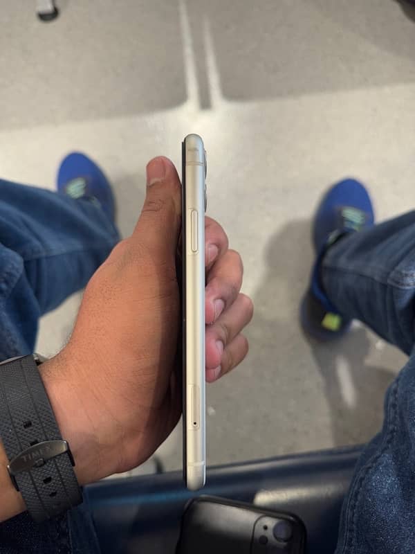 iPhone 11 Pta Approved 3