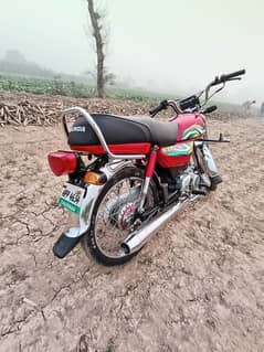 Honda CD70 2023 Model