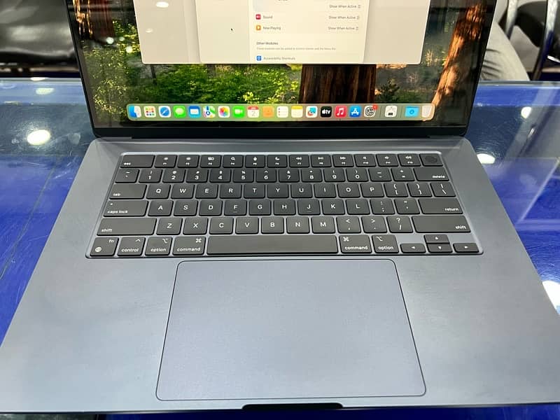 MacBook Air M2 15.3-inch 8/256GB / MACBOOK 0