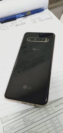 LG V60 5G - 8/128 GB - Radio off 9.5/10 condition