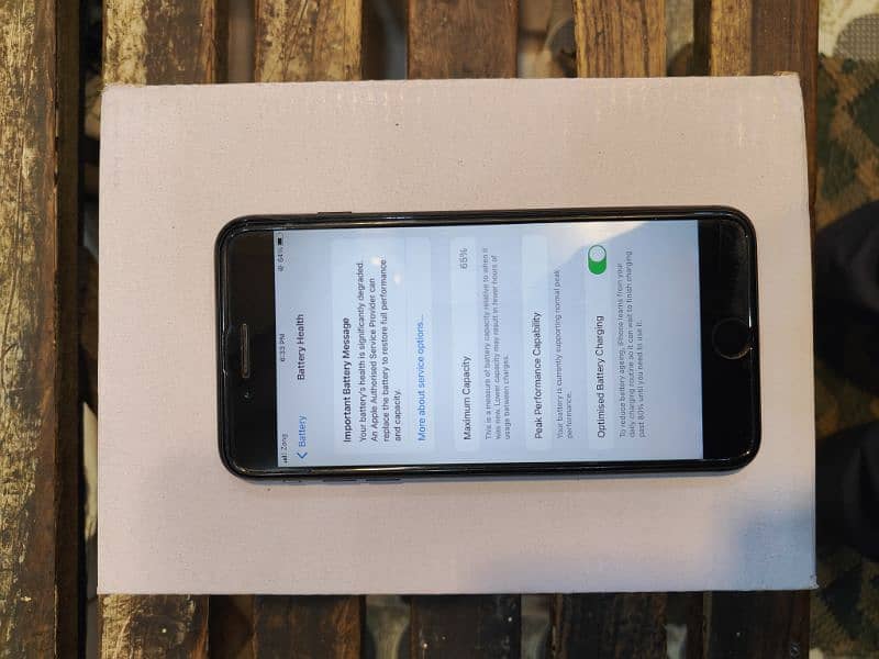 iphone 7plus PTA APPROVED 128GB one hand used 10/8 condition no repair 5