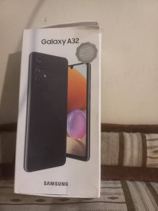 Samsung A32      6/128    Black 1