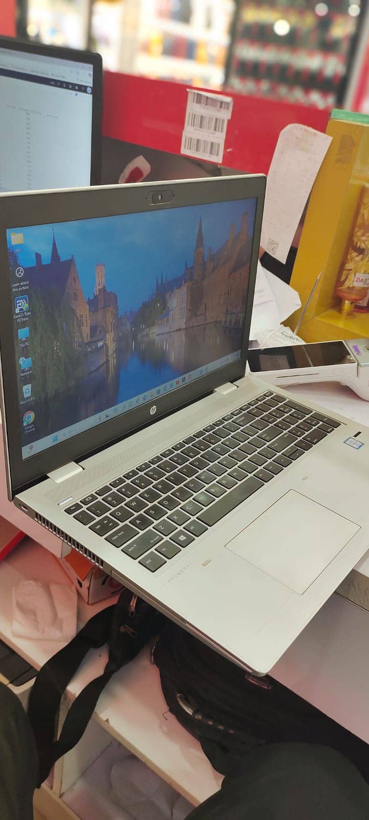 HP pro book 650 g4 0