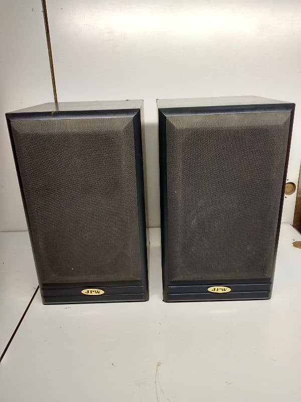 JPW bookshelf speakers like Klipsch Bose 0