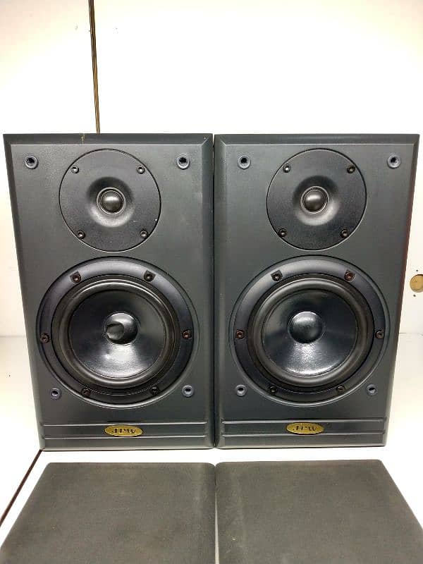 JPW bookshelf speakers like Klipsch Bose 6