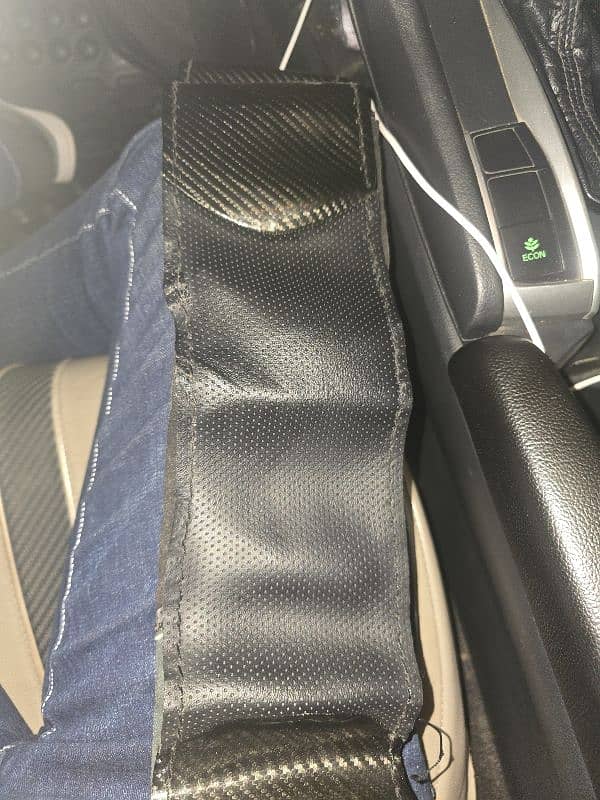 CARBON FIBRE STEERING COVER 1