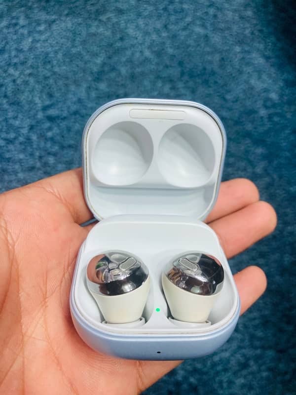 SAMSUNG GALAXY BUDS PRO 4