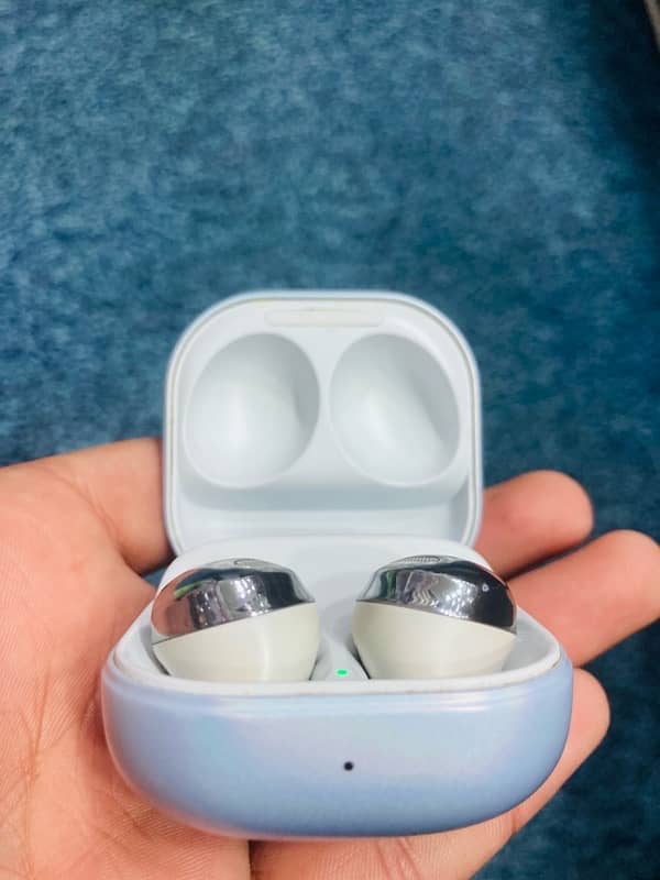 SAMSUNG GALAXY BUDS PRO 5