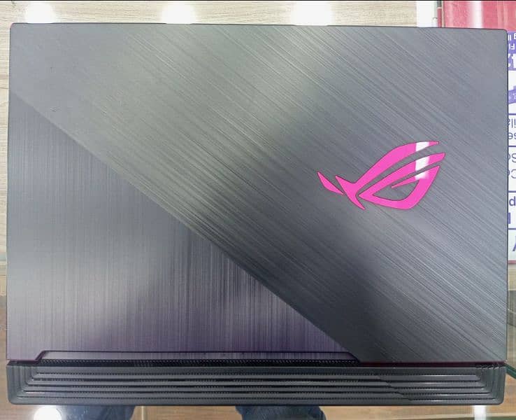 ASUS Rog Strix G512 LI i7 10th gen 6