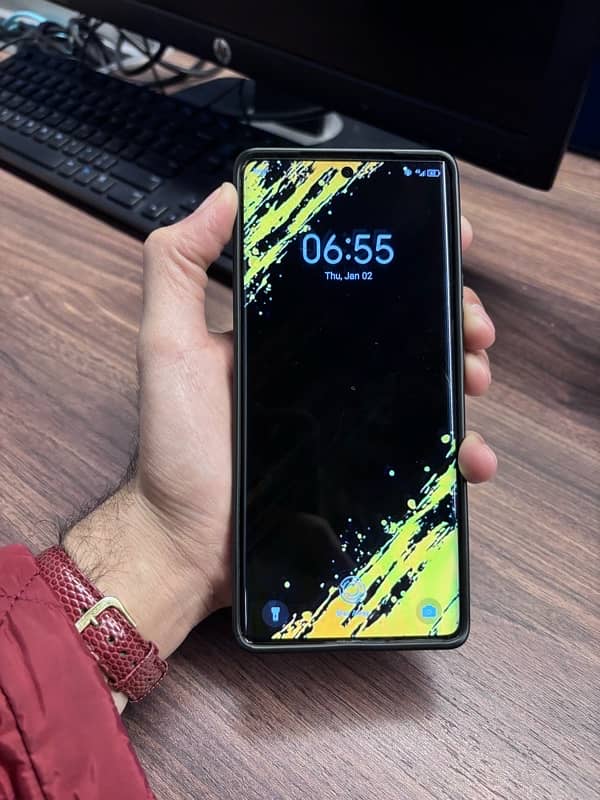 Tecno Spark 20 Pro+ 5