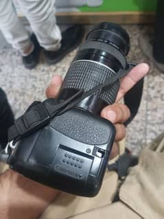 Canon D550 in good condition