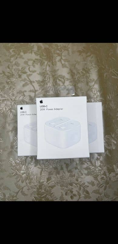 APPLE ORIGNAL (NON ANC)  POWER ADAPTER 20WATT AVAILIBLE 0