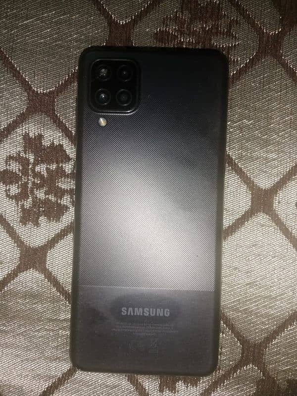 Samsung a12 4 64GB 2