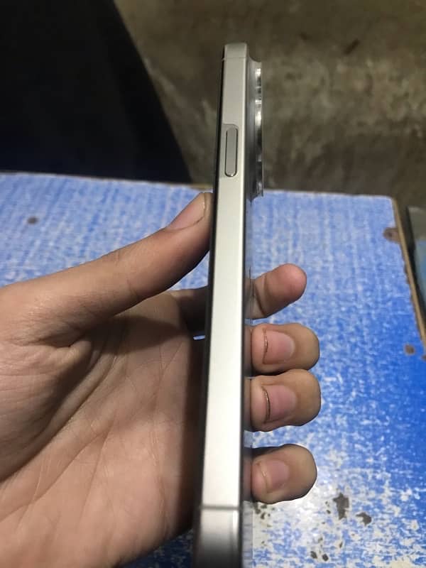 iphone 15 pro max natural titanium 256gb HK dual Non pta 3