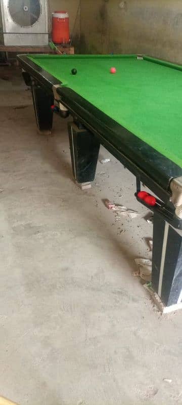 Snooker table 5/10 1