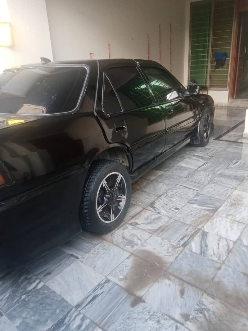 Honda Accord 1989 price is negotiable fully modified with sunroof 4