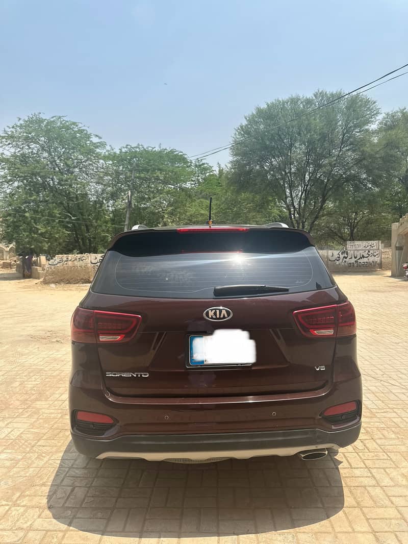 KIA Sorento 2021 5