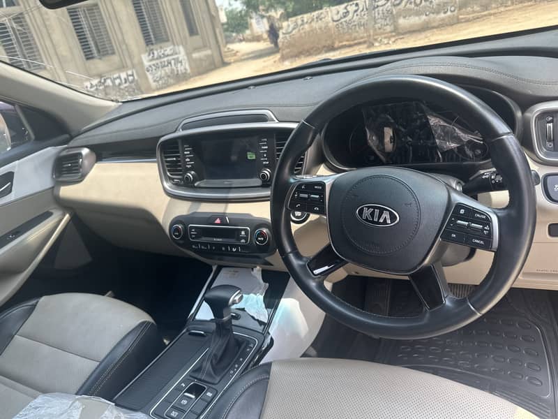 KIA Sorento 2021 19