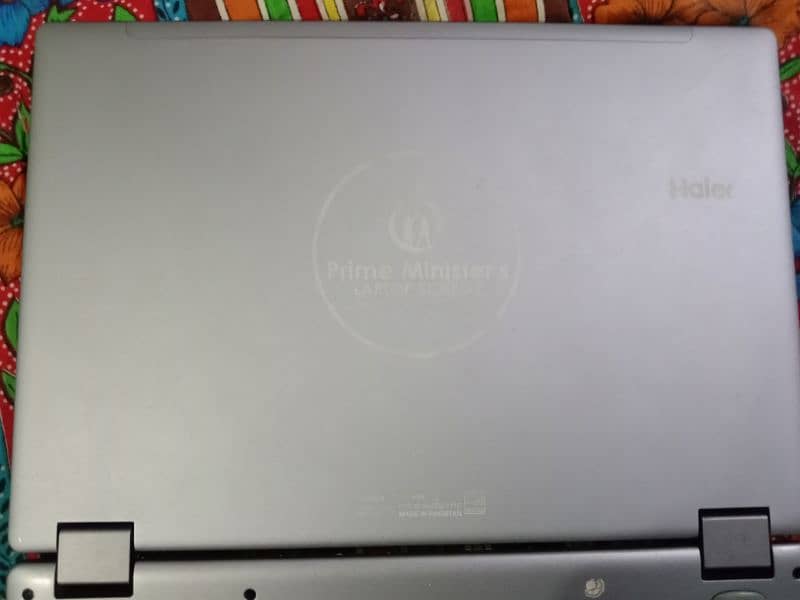 Haier Laptop Touch 1