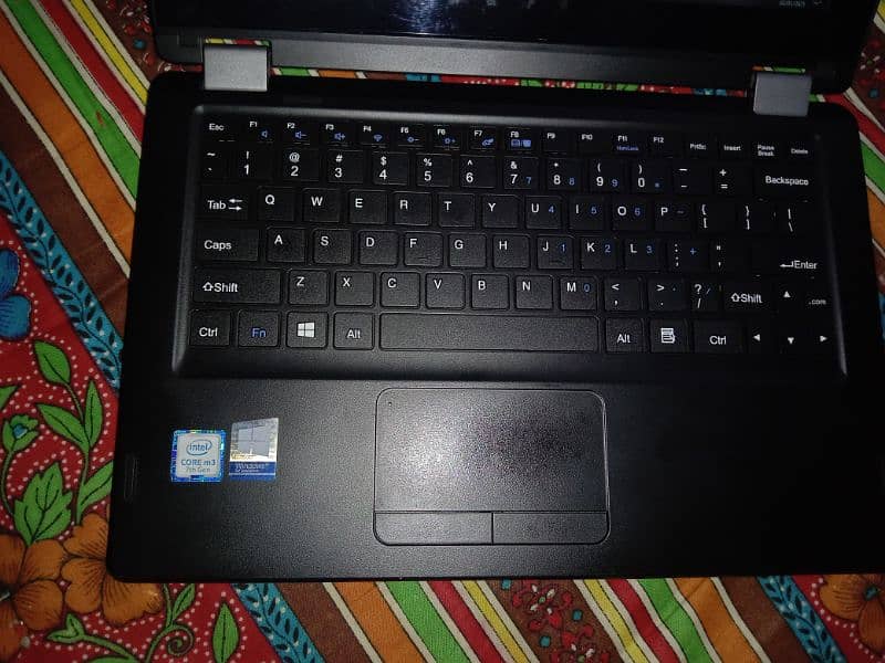 Haier Laptop Touch 3