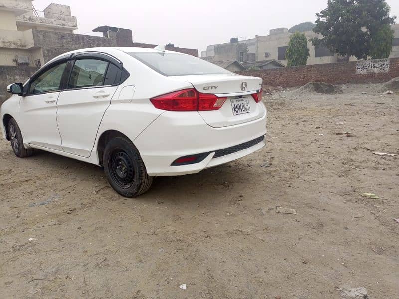 Honda City IDSI 2022 4