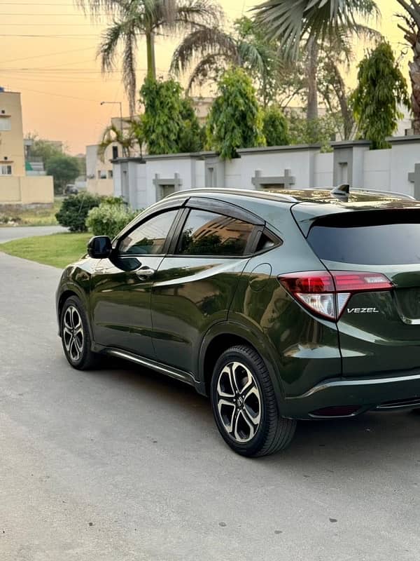 Honda Vezel 2014 1