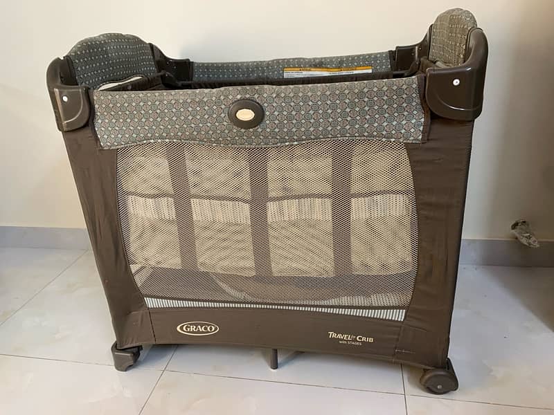 graco travel crib foldable 0