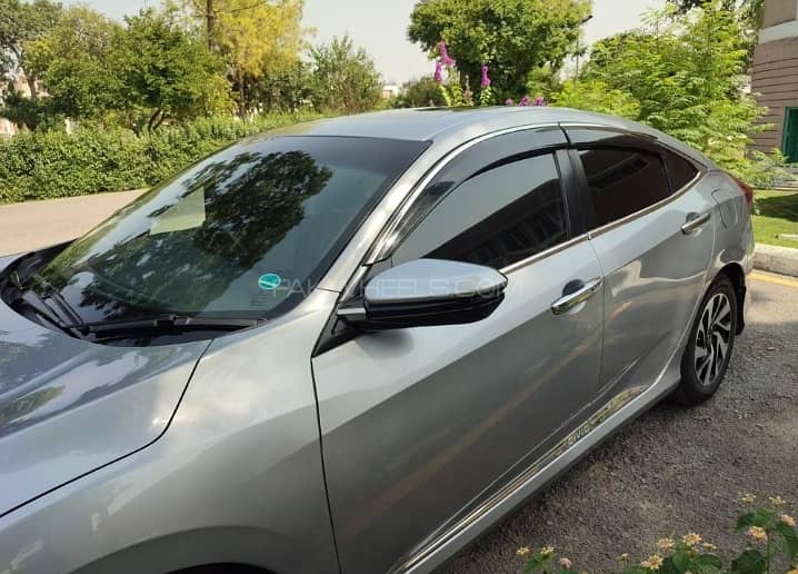 Honda Civic VTi Oriel Prosmatec 2018 10