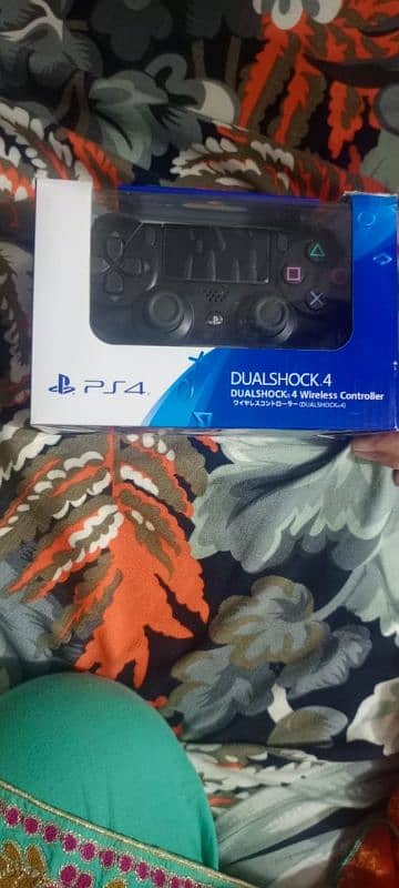 PS4 controller 2