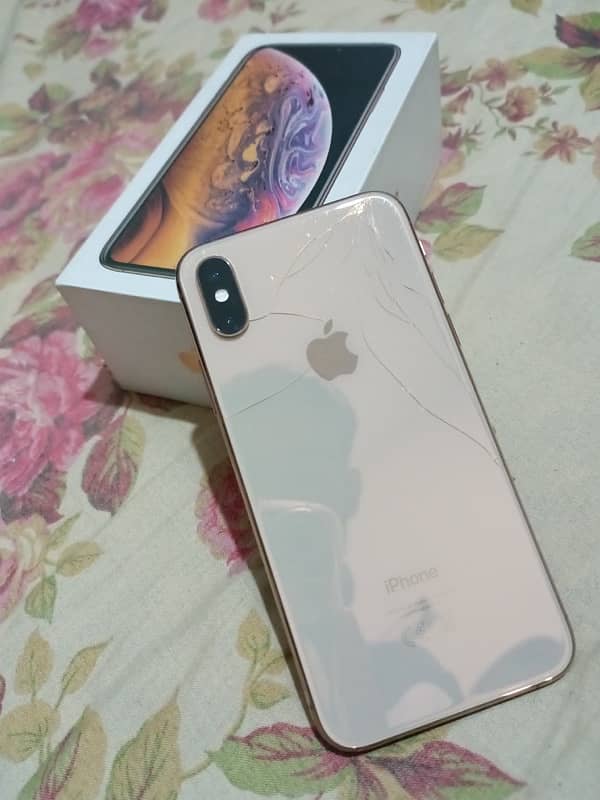 iPhone xs pta approved with box 1