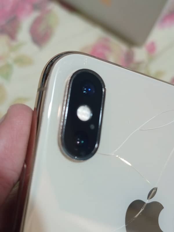 iPhone xs pta approved with box 9